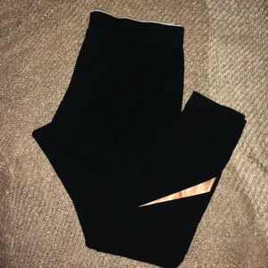 Nike Black Leggings - Rose Gold Swoosh